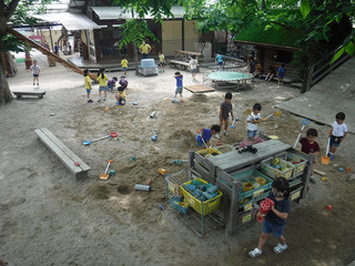 園庭2020.6-B.jpg